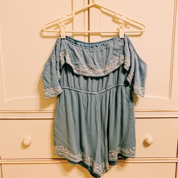 Baby Blue Embroidered Off-the-Shoulder Romper - Picture 3 of 4